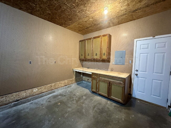 Building Photo - 1711 Wright St