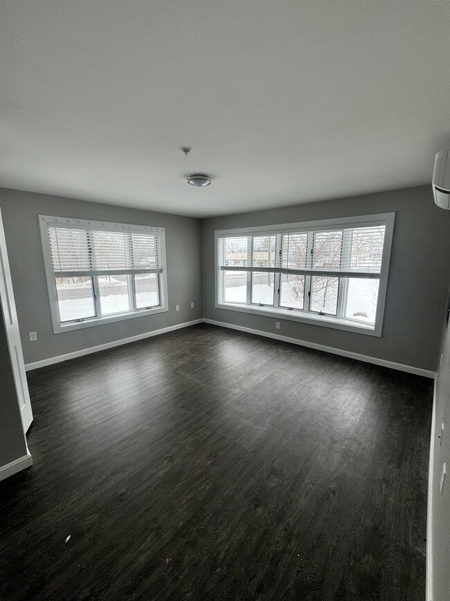 Building Photo - 9 Monarch Wy