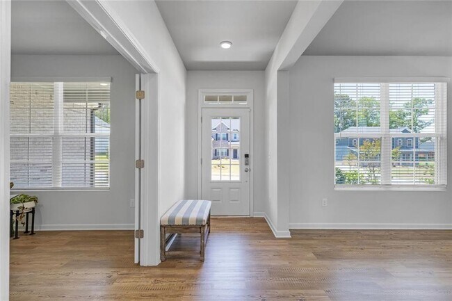 Building Photo - 249 Arwen Dr