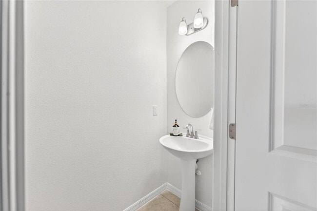 Building Photo - 10718 Ironwood Tree Wy