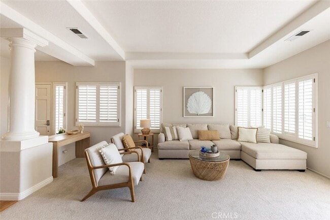 Building Photo - 25 Centre Ct