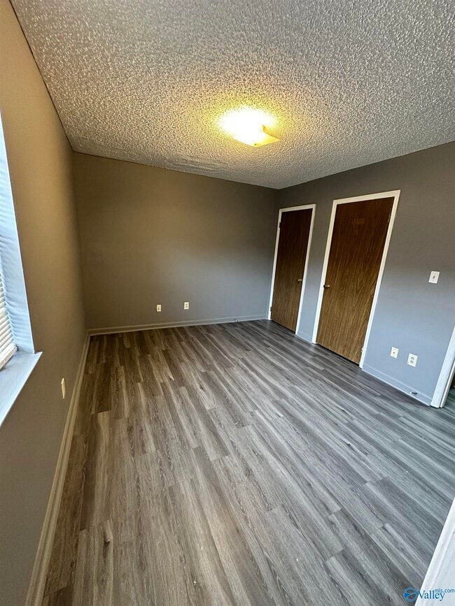 Building Photo - 127 Westscott Dr