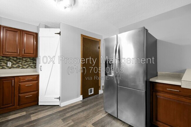 Building Photo - 6484 Lanercost Rd