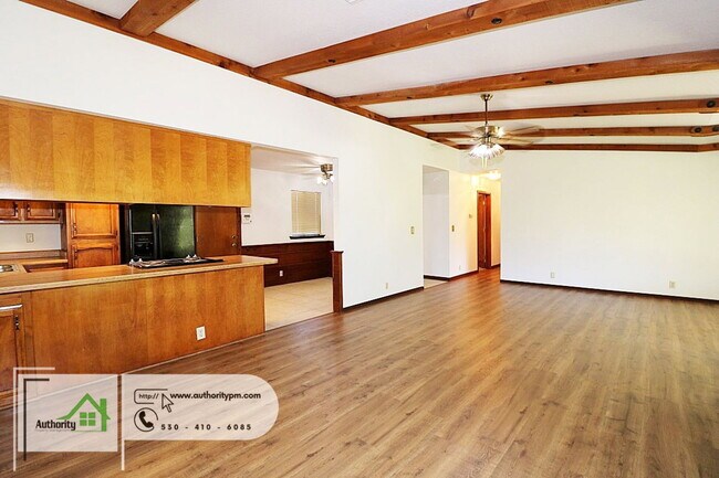 Building Photo - 1744 Kildare Dr