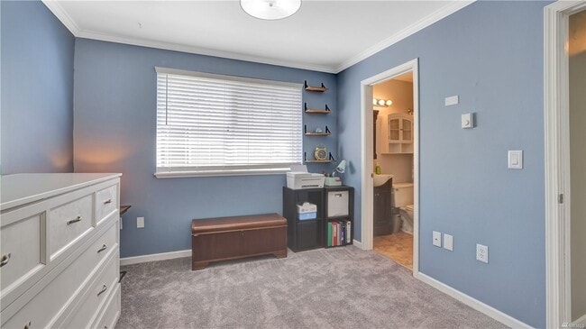 Building Photo - 2bd/2.5ba Kenmore Townhome