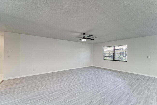 Building Photo - 1326 Idlewood Dr