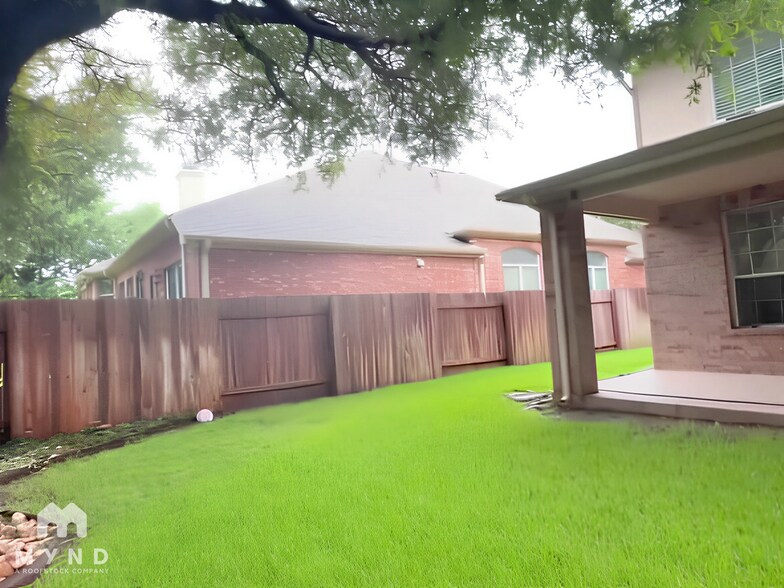 Building Photo - 3006 Covington Pl