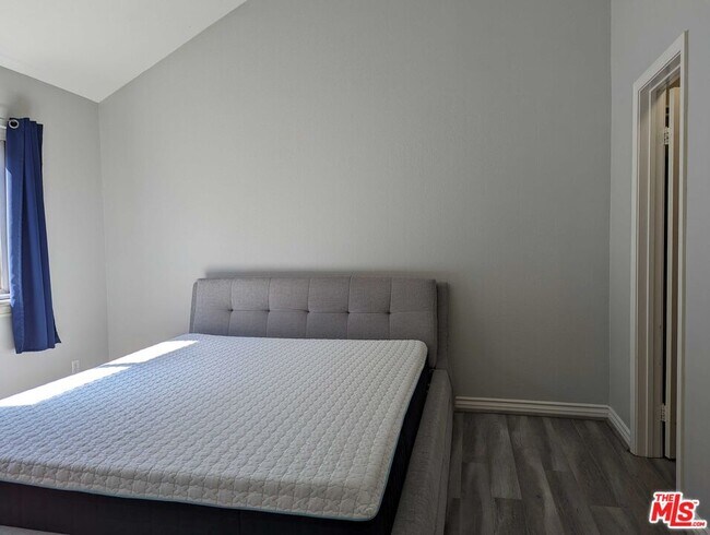 Building Photo - 2925 E Spaulding St