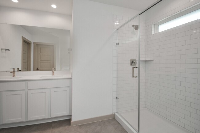 Building Photo - 7731 Suffolk Vly Ln