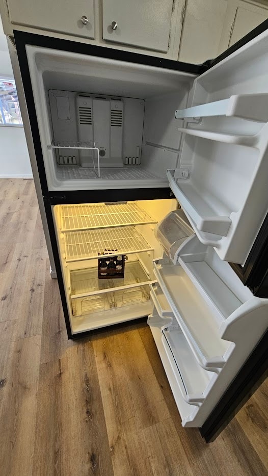 Building Photo - 47 S Brentwood Ave