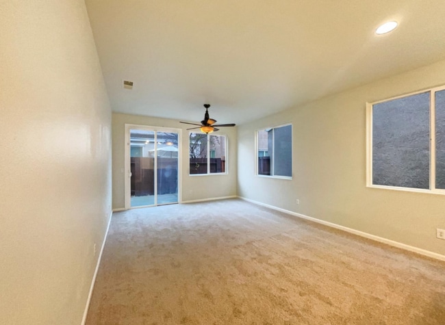 Building Photo - 3039 Torland St