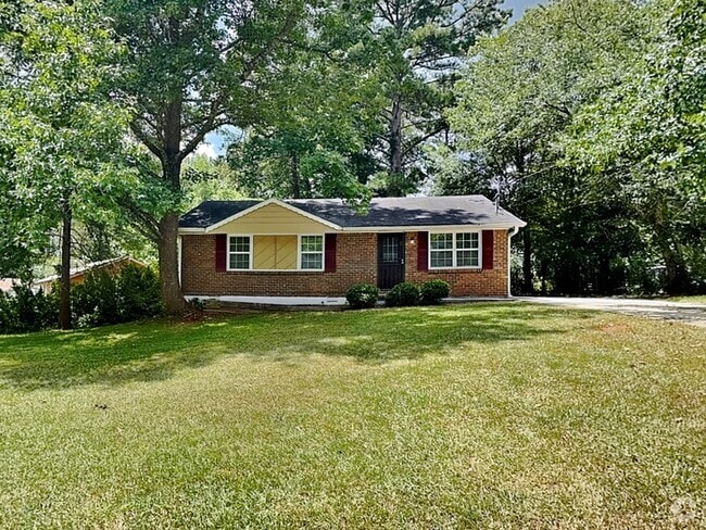 Building Photo - 8050 Attleboro Dr