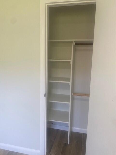 Building Photo - 1100 Cameo Cir