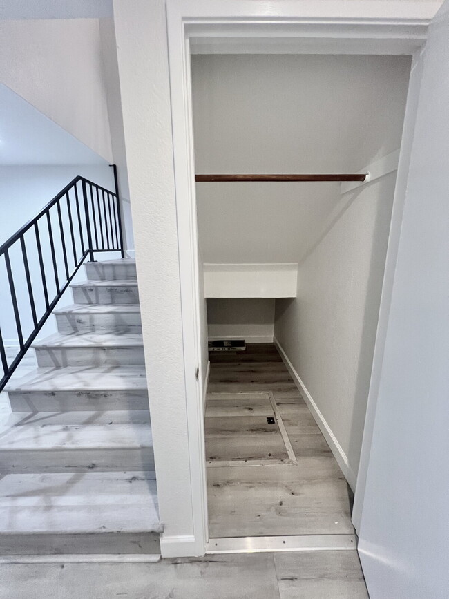 Building Photo - Remodeled 2 Bedroom home San Jose Home in great location