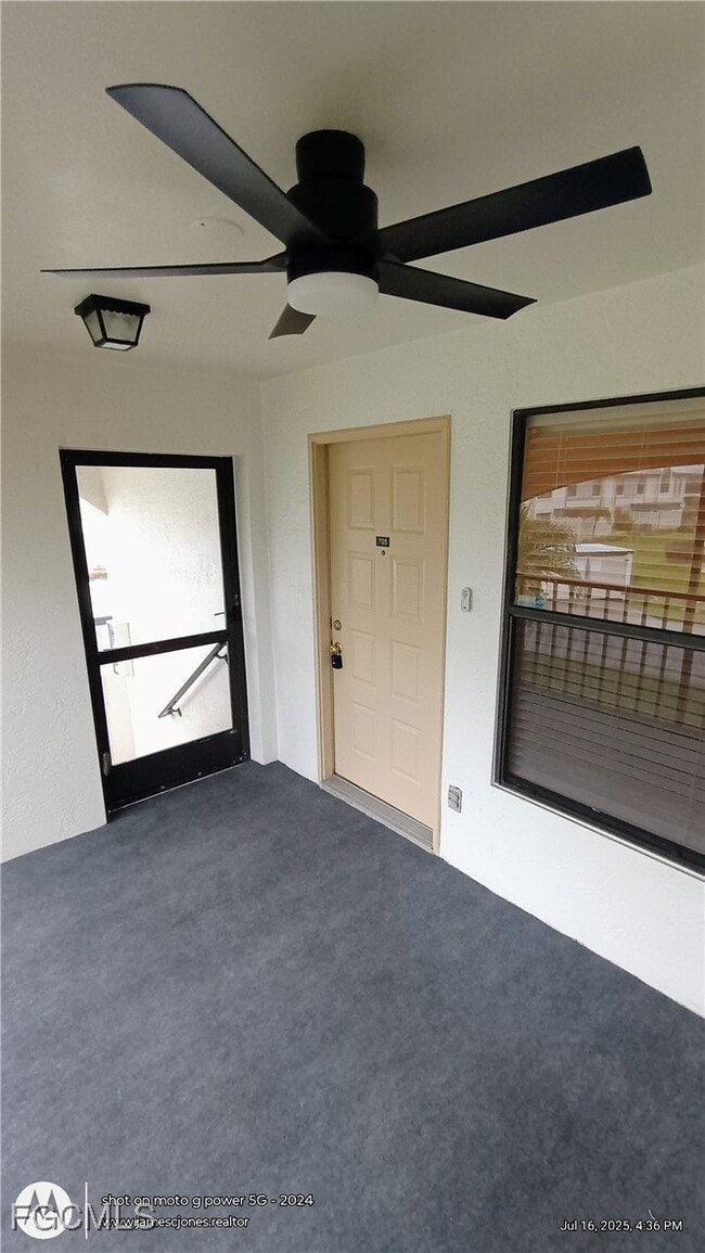 Building Photo - 13247 Whitehaven Ln