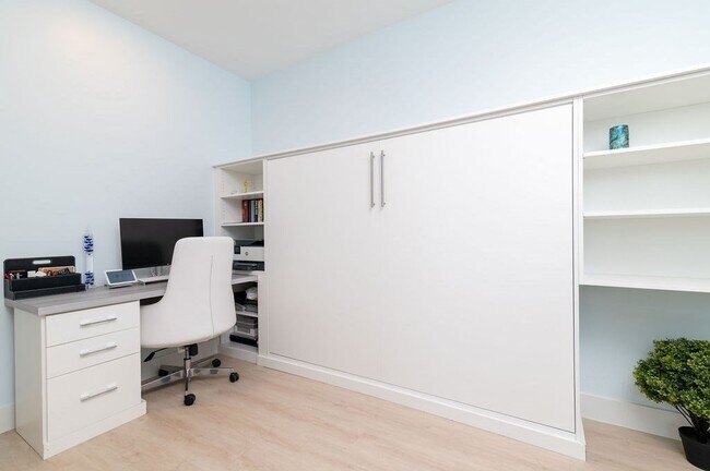 Building Photo - 60 Quincy Shore Dr