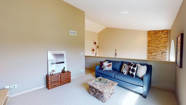 Building Photo - 8305 High Point Cir