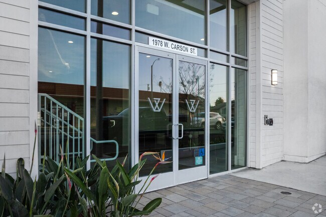 Building Photo - 78 West Apartments