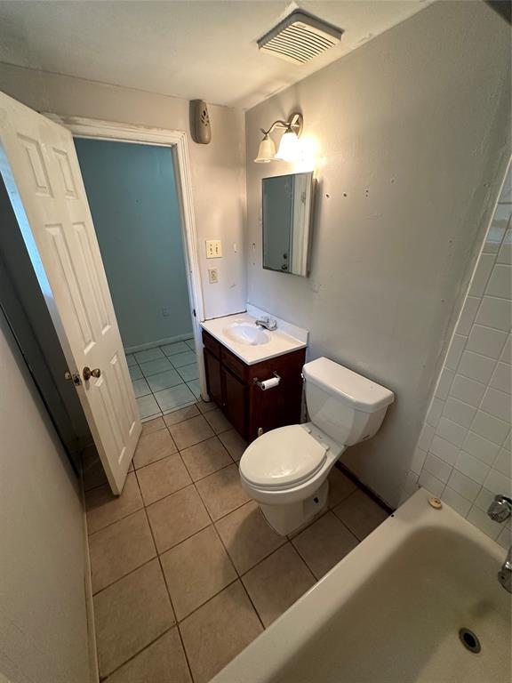 Building Photo - 32 Farrell St