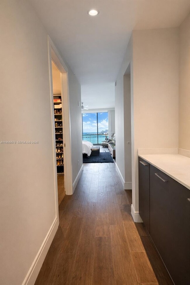 Building Photo - 3300 NE 188th St