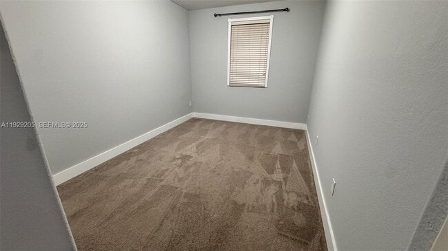 Building Photo - 14962 SW 9th Terrace