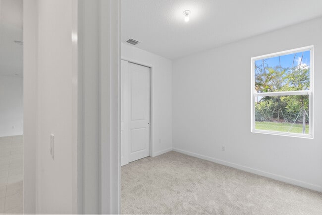 Building Photo - 7292 Lenora Ln
