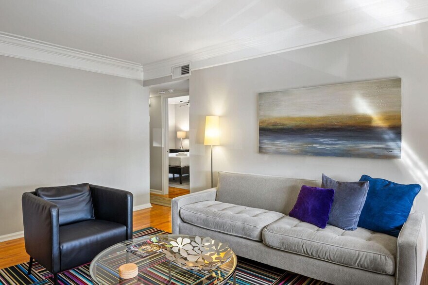 Building Photo - 23 Standish Ave NW