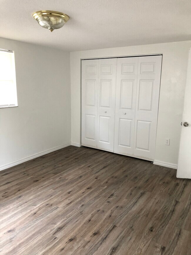 Building Photo - 6835 El Camino Paloma St