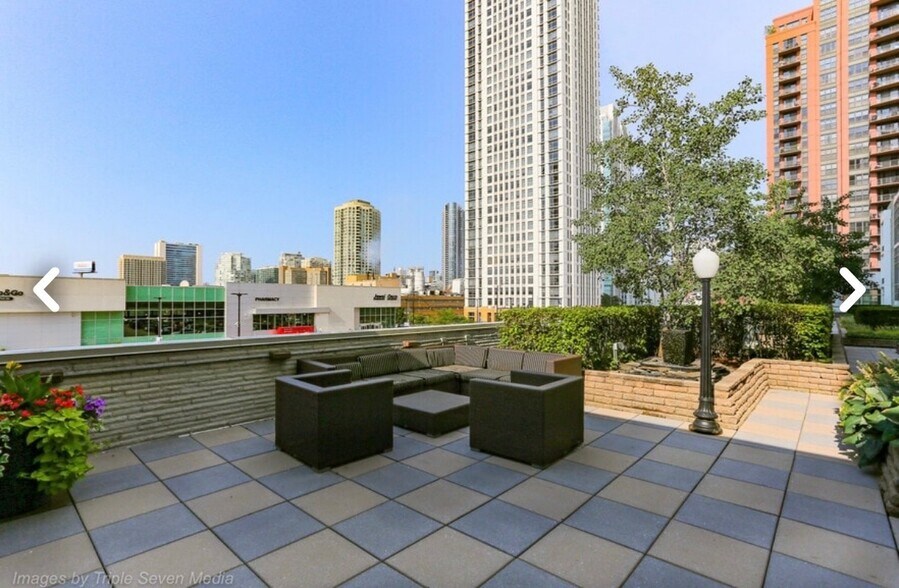 Building Photo - 650 W Wayman St