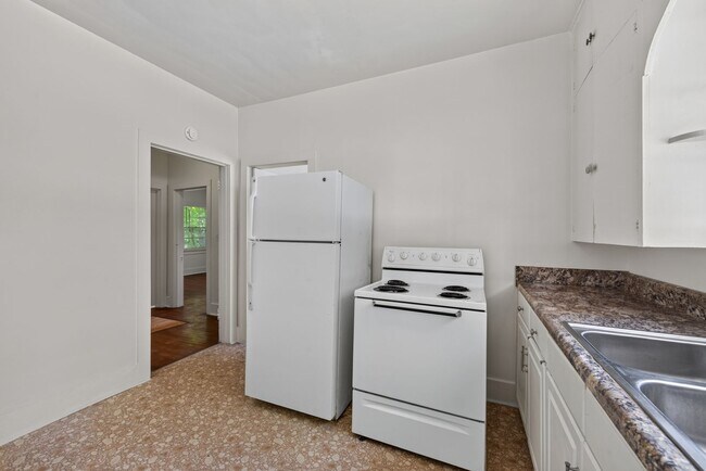 Building Photo - 251 Forbes Ave