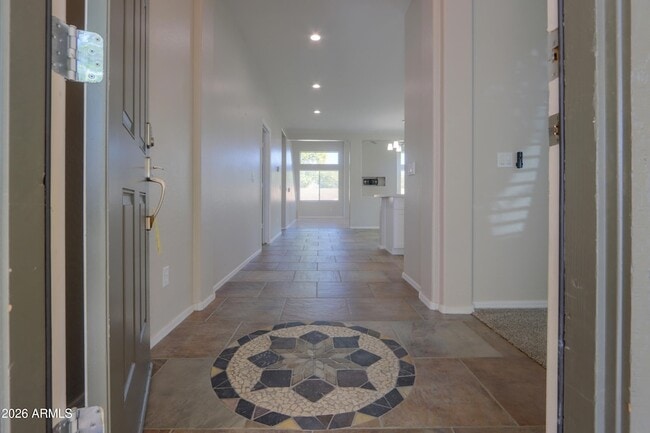 Building Photo - 39147 N Luke Ln