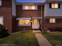 Building Photo - 20115 Merle Ct