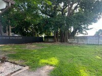 Building Photo - 21910 SW 118th Ct