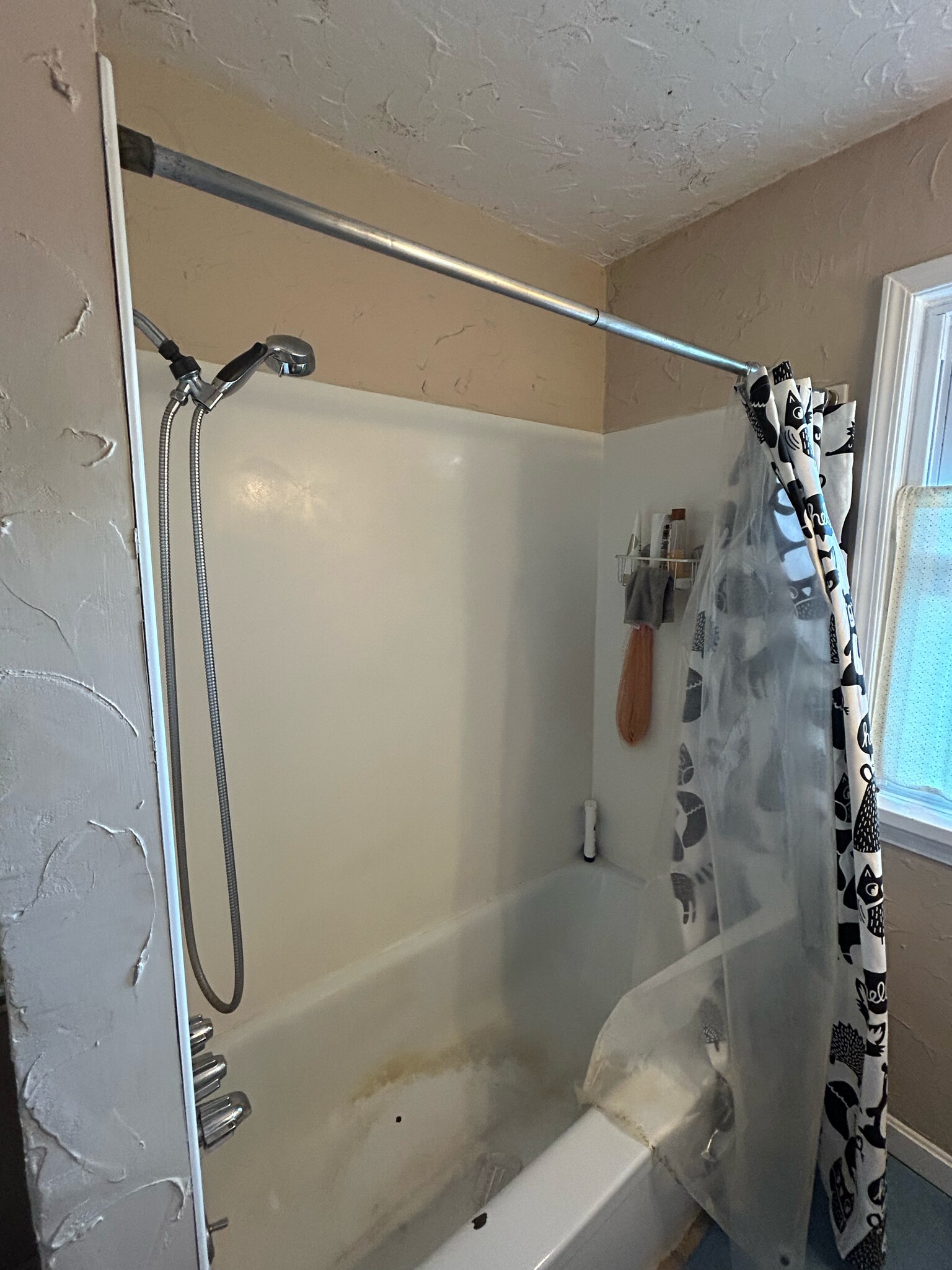 Bathroom - 2207 Grandview Ave