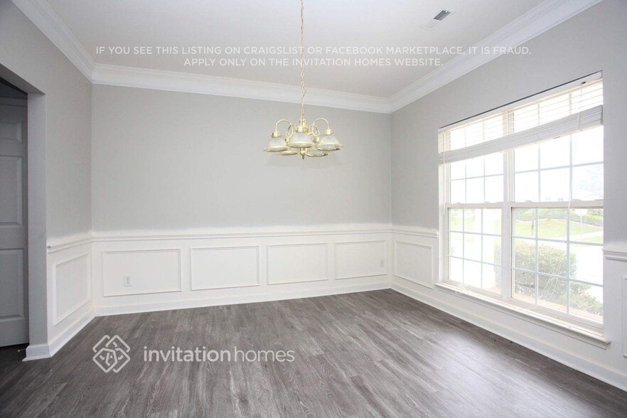 Building Photo - 7021 Tanners Creek Dr