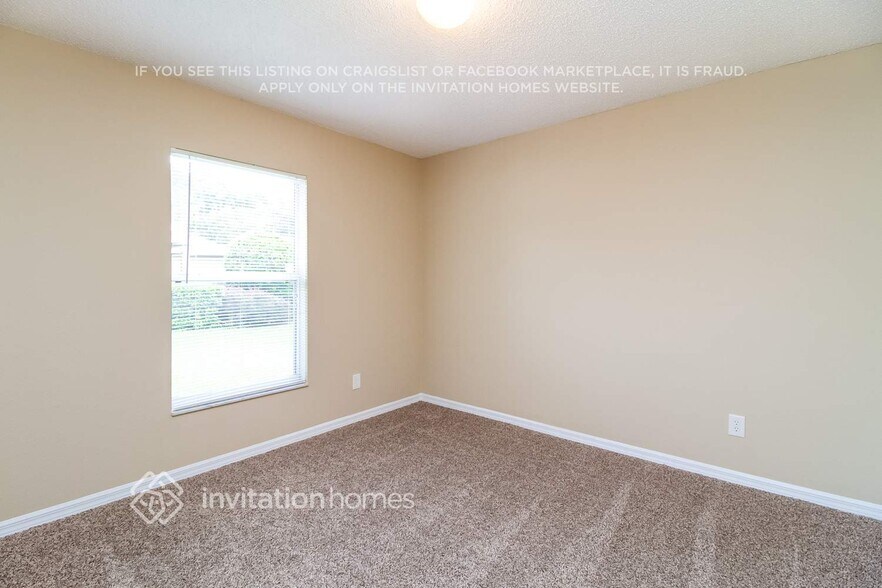 Building Photo - 1264 Mount Logan Dr