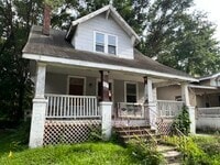 Building Photo - 327 E Stuart Ave
