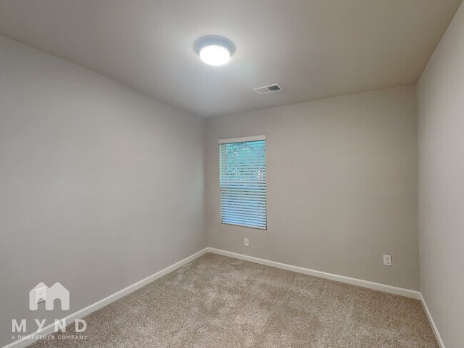 Building Photo - 2650 Parrish Ct