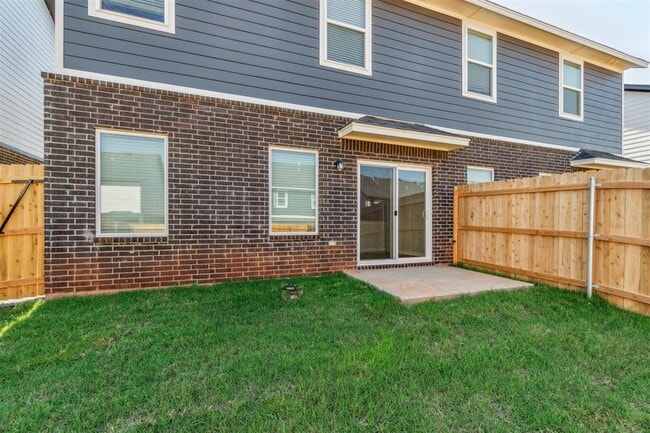 Building Photo - 19506 Molly Dr