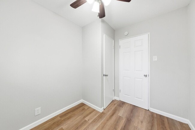 Building Photo - 133 Perthshire Rd