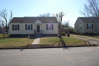 Building Photo - 1811 Binford Ln
