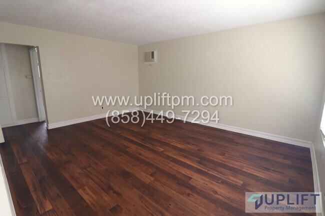 Building Photo - Alabama St (4525-4531)