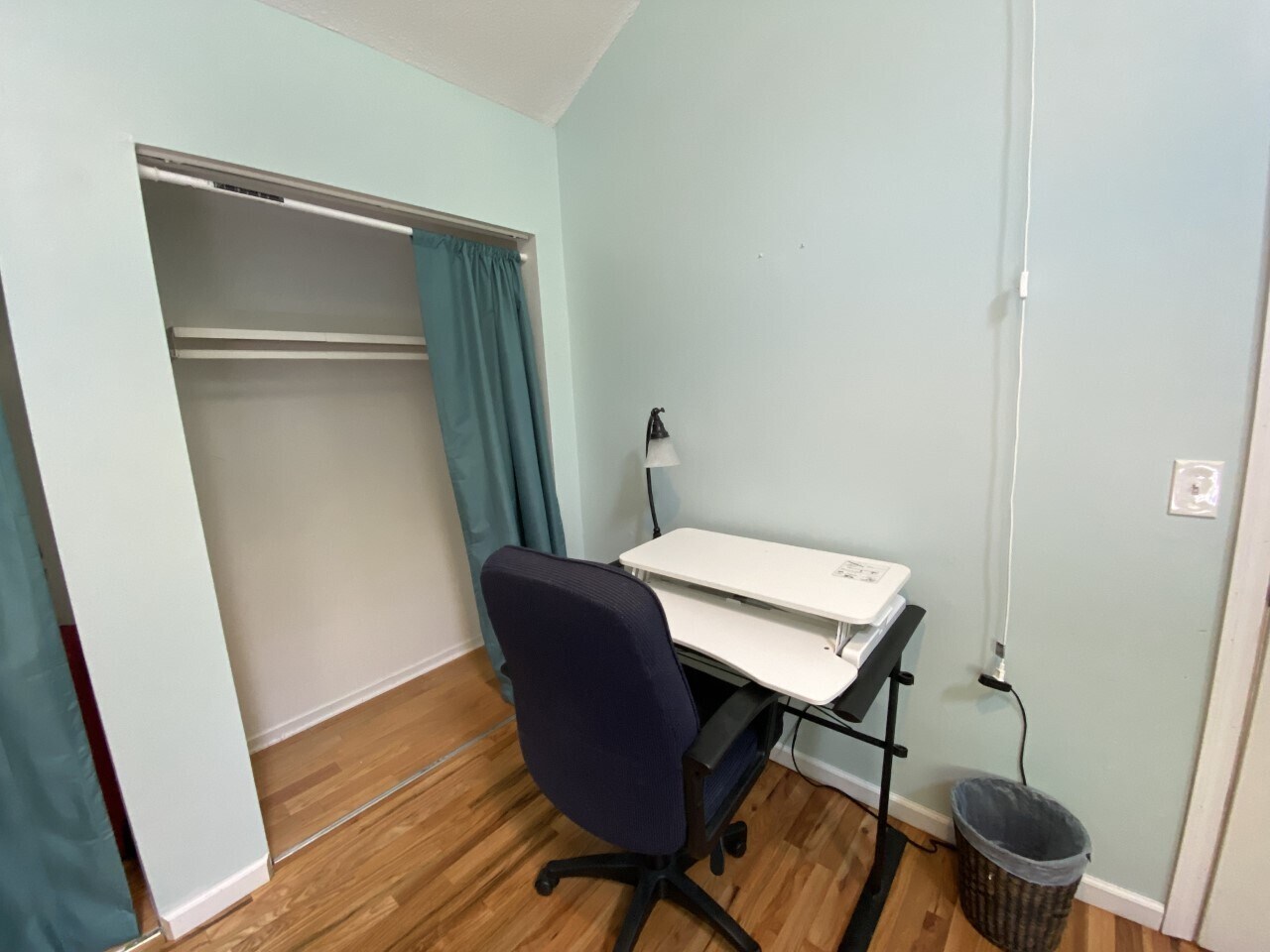 Master Bedroom with Work Station - 4 Staunton Ct