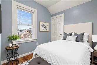 Building Photo - 170 Allston St