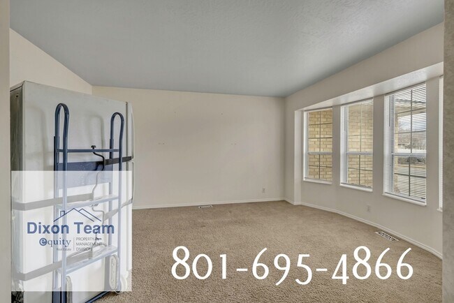 Building Photo - 10496 S 2330 W