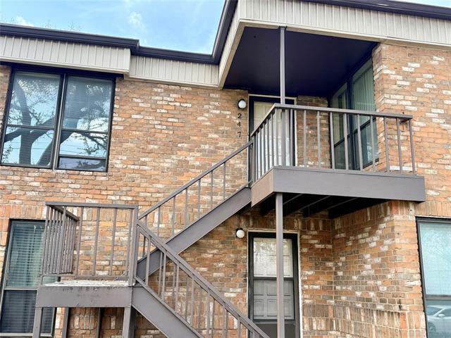 Building Photo - 4933 Skillman St