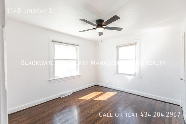 Building Photo - 1148 Lindsay St