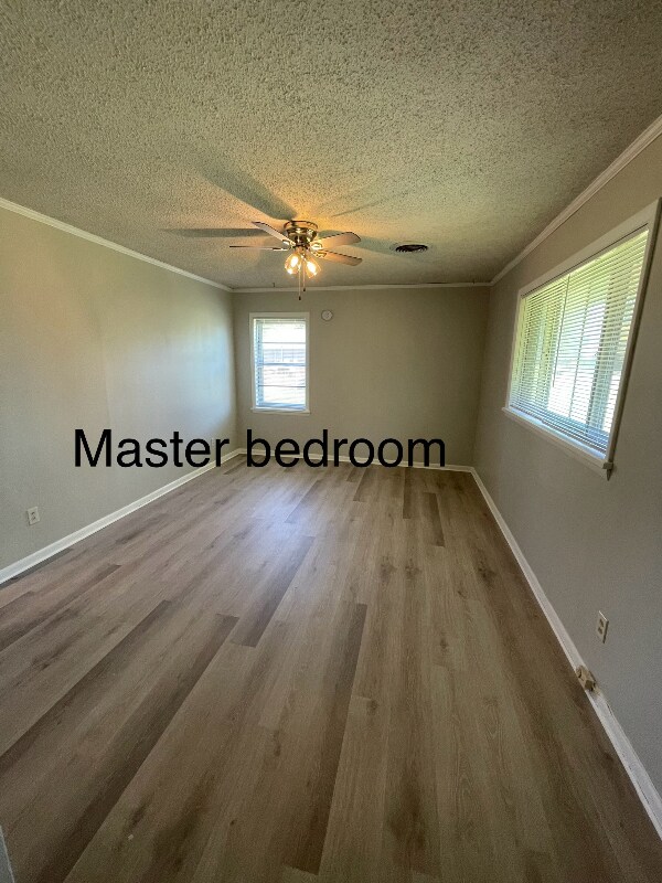 Building Photo - 219 Sterlington Dr