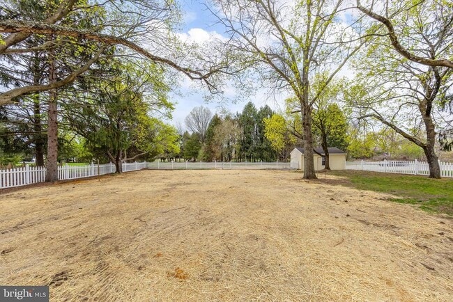 Building Photo - 370 Ganttown Rd