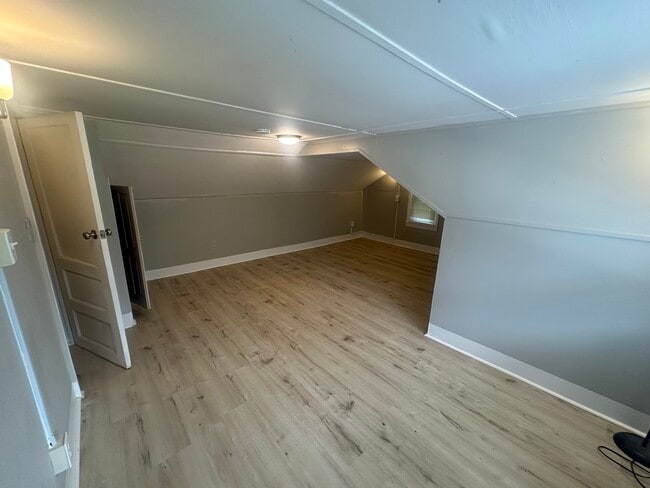 Building Photo - 5028 Grammes Rd